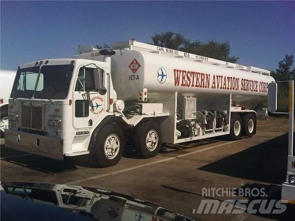 Kenworth L700 Грузовики-цистерны