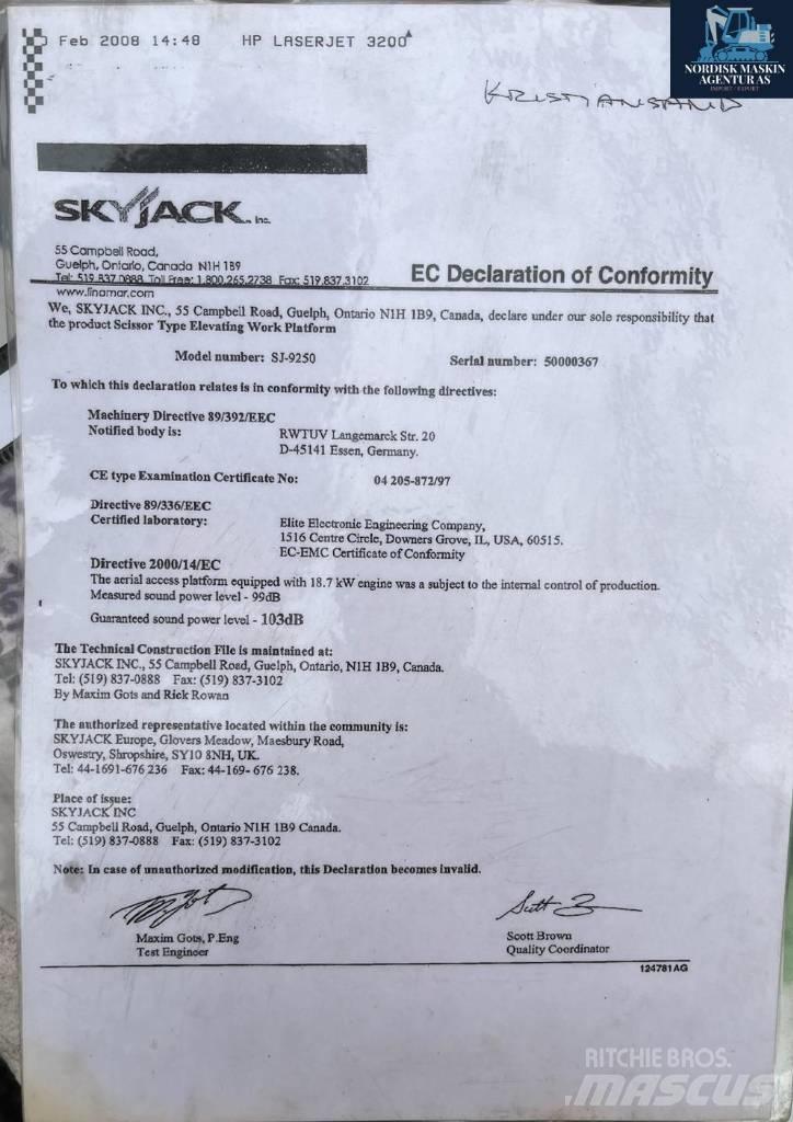 SkyJack 9250 Ножничные подъемники