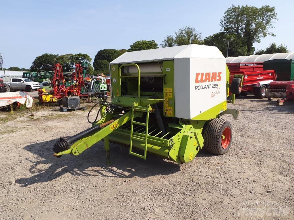 CLAAS Rollant 255 RC Рулонные пресс-подборщики