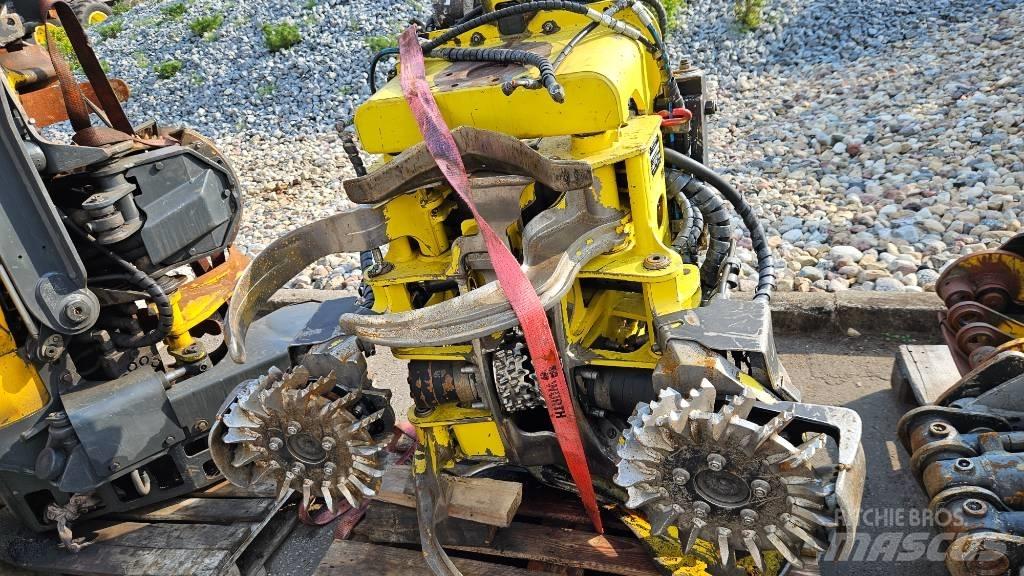 John Deere 1070 D Харвестеры