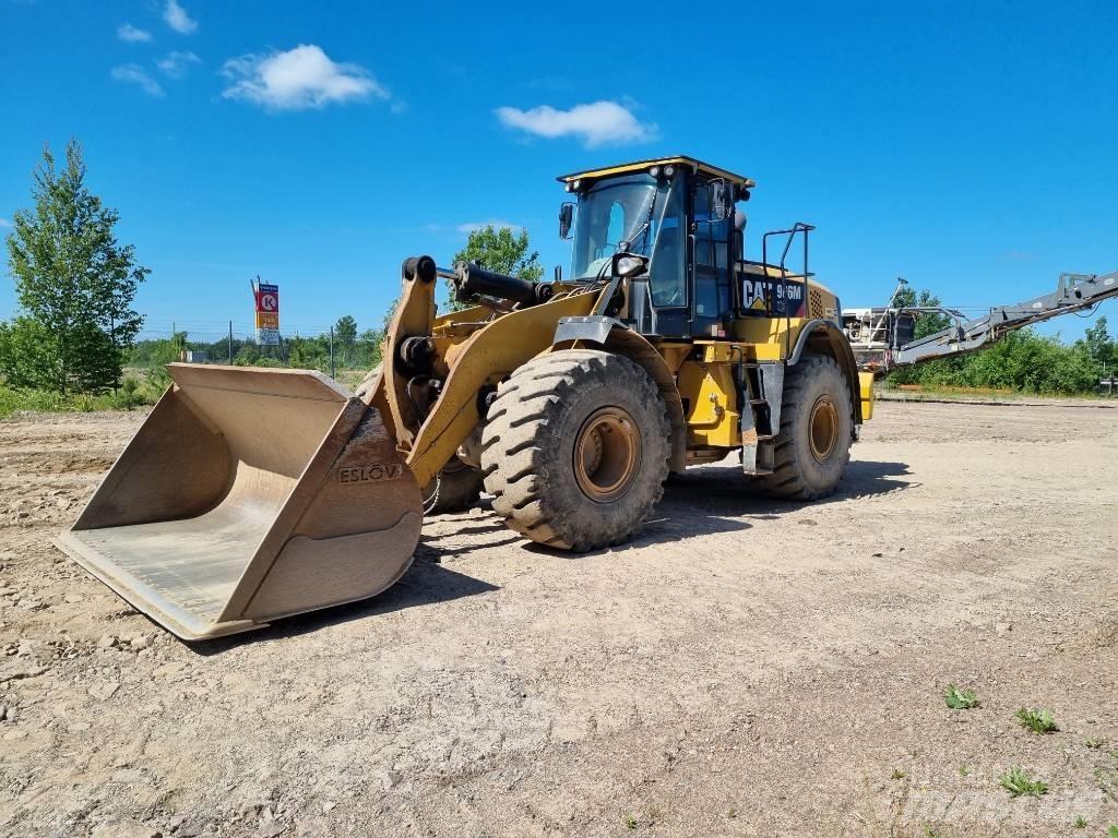 CAT 966 M Фронтальные погрузчики