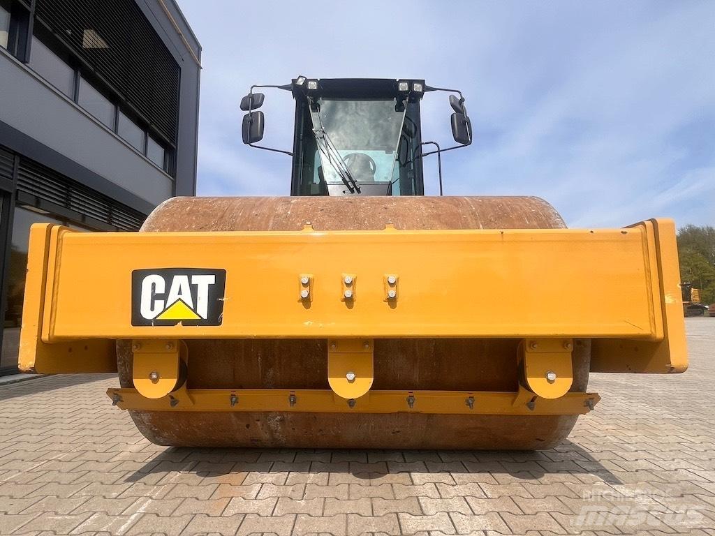 CAT CS 66 B Грунтовые катки