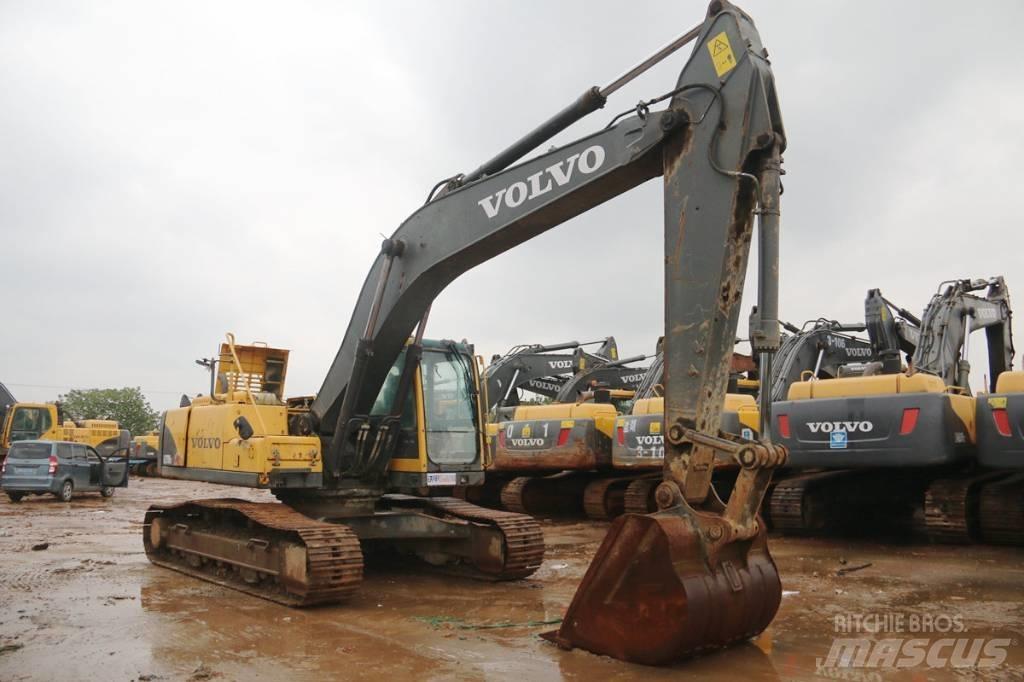 Volvo EC290 Гусеничные экскаваторы