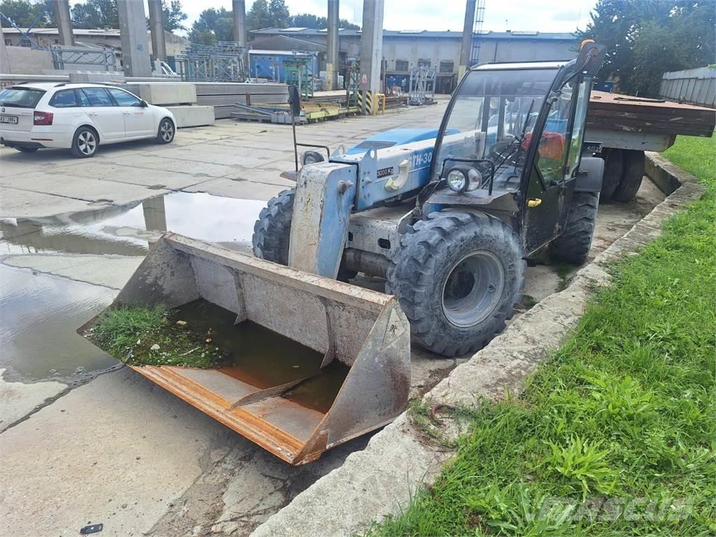 Genie GTH 3007 4X4 Строительная техника - Другие