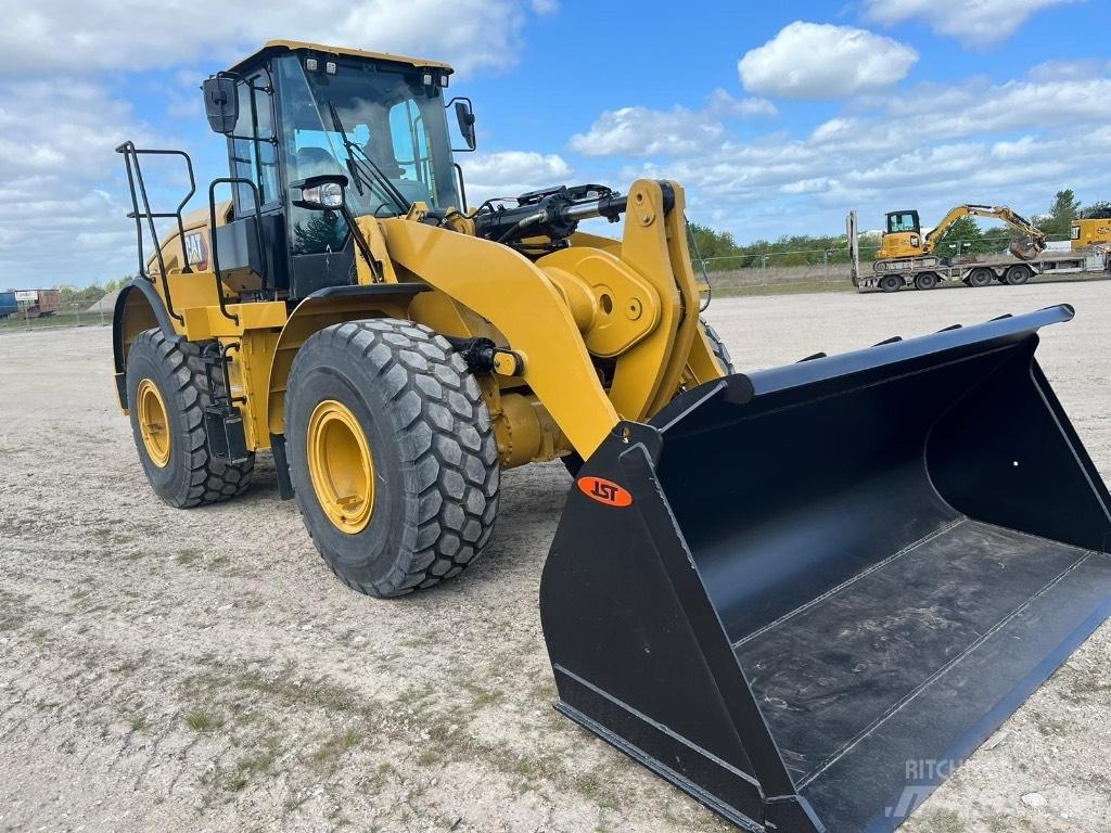 CAT 950 GC Фронтальные погрузчики