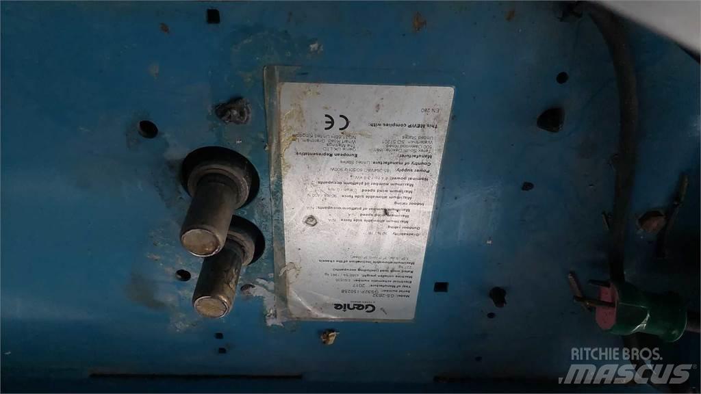 Genie GS2632 Ножничные подъемники