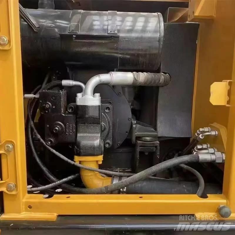Sany SY95C Гусеничные экскаваторы