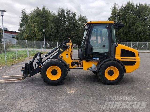 JCB 407 Фронтальные погрузчики