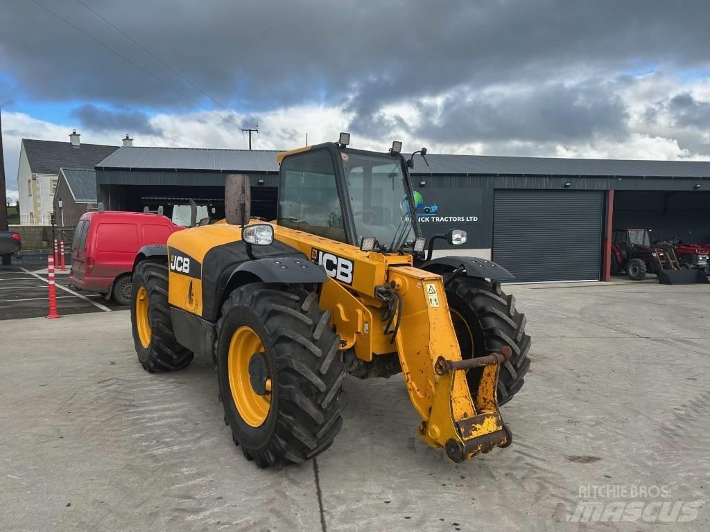 JCB 526-56 Agri Сельскохозяйственные телескопические погрузчики