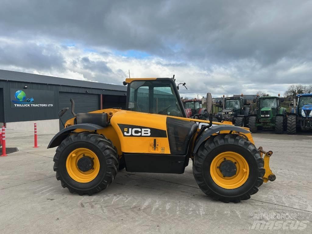 JCB 526-56 Agri Сельскохозяйственные телескопические погрузчики