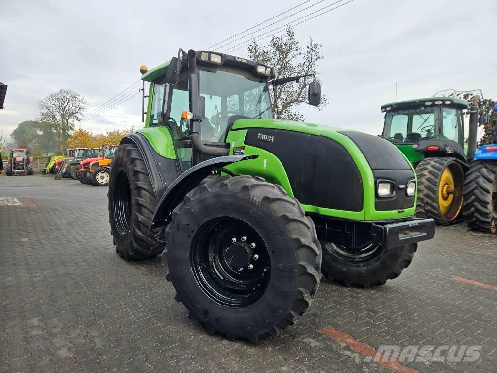 Valtra T 120 Трактора