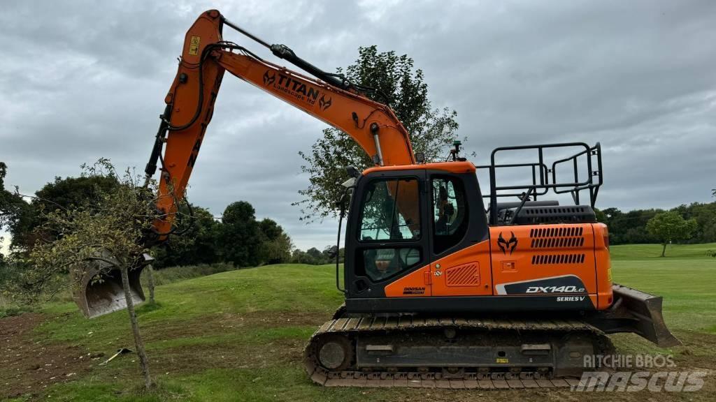Doosan DX140LC-5 Гусеничные экскаваторы