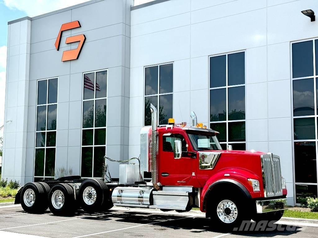 Kenworth W 990 Седельные тягачи