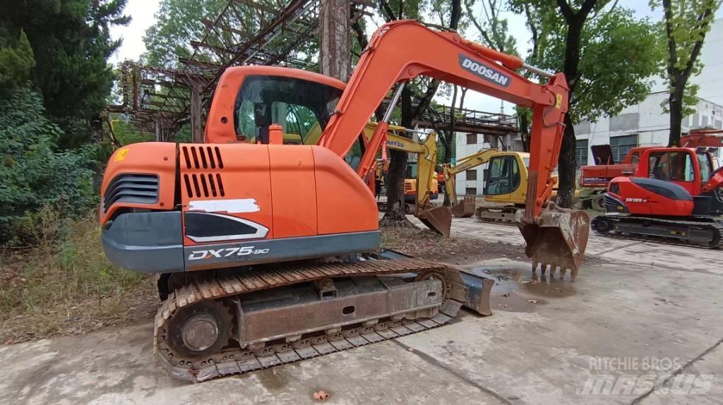 Doosan DX 75-9 C Гусеничные экскаваторы