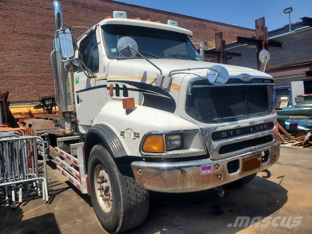 Sterling LT 9500 Контейнеровозы