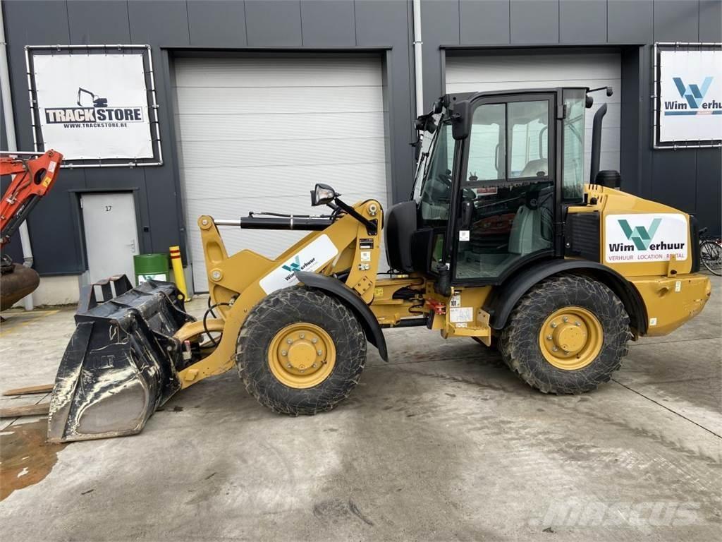CAT 906M (7164) Многофункциональные сельскохозяйственные погрузчики