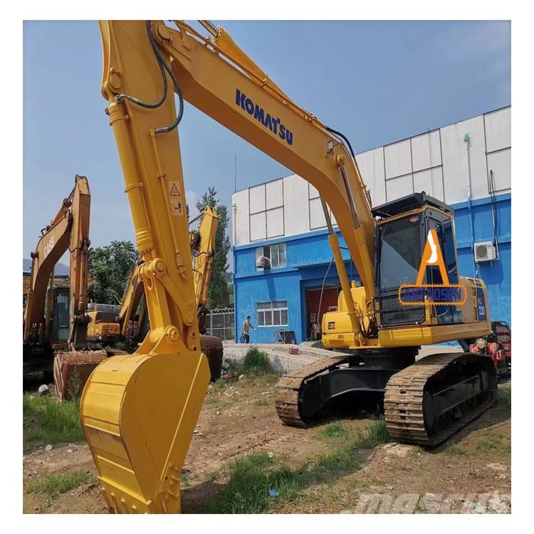 Komatsu PC 220-8 Гусеничные экскаваторы