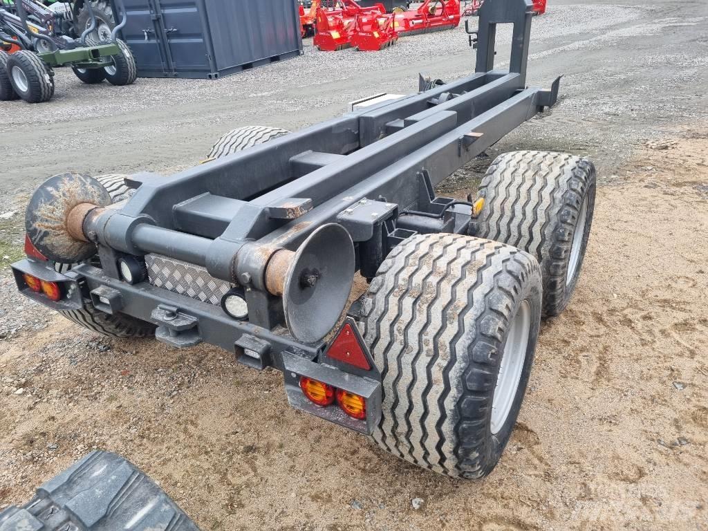 Bigab 8-12 Прицепы с крюковым подъемником