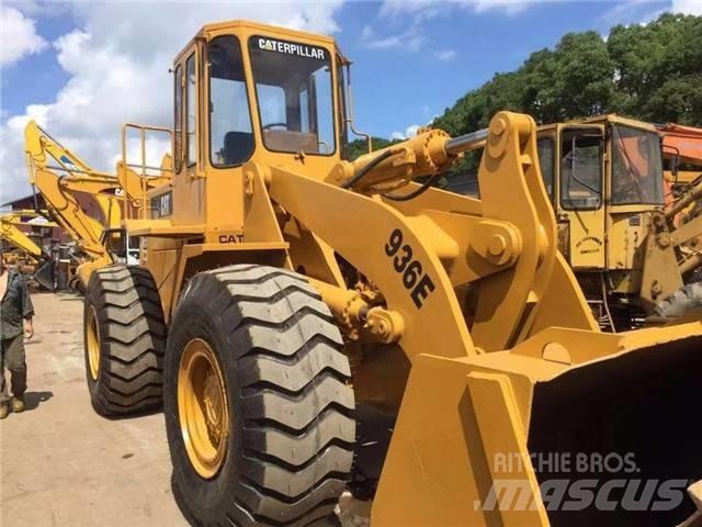CAT 936 E Фронтальные погрузчики