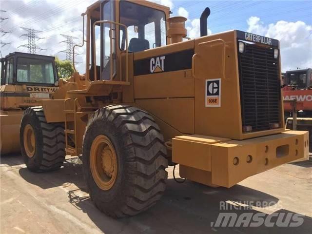 CAT 936 E Фронтальные погрузчики