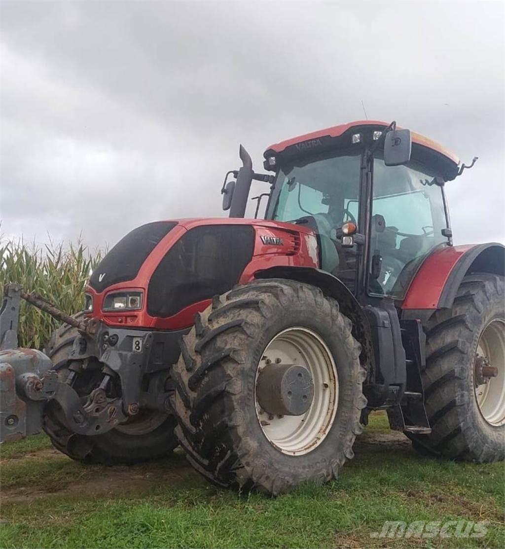 Valtra S352 Трактора