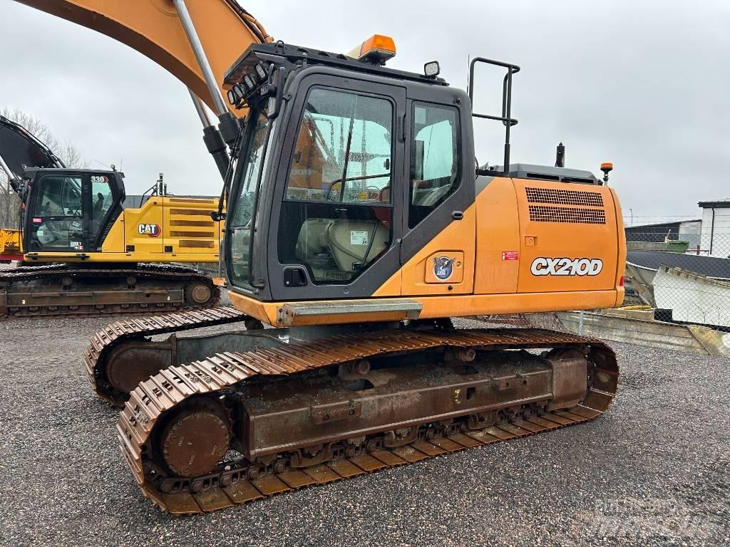 CASE CX 210 D Гусеничные экскаваторы