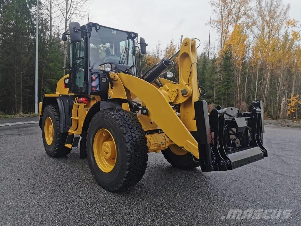 CAT 918 M Фронтальные погрузчики