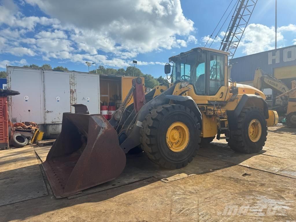 Volvo L 120 G Фронтальные погрузчики