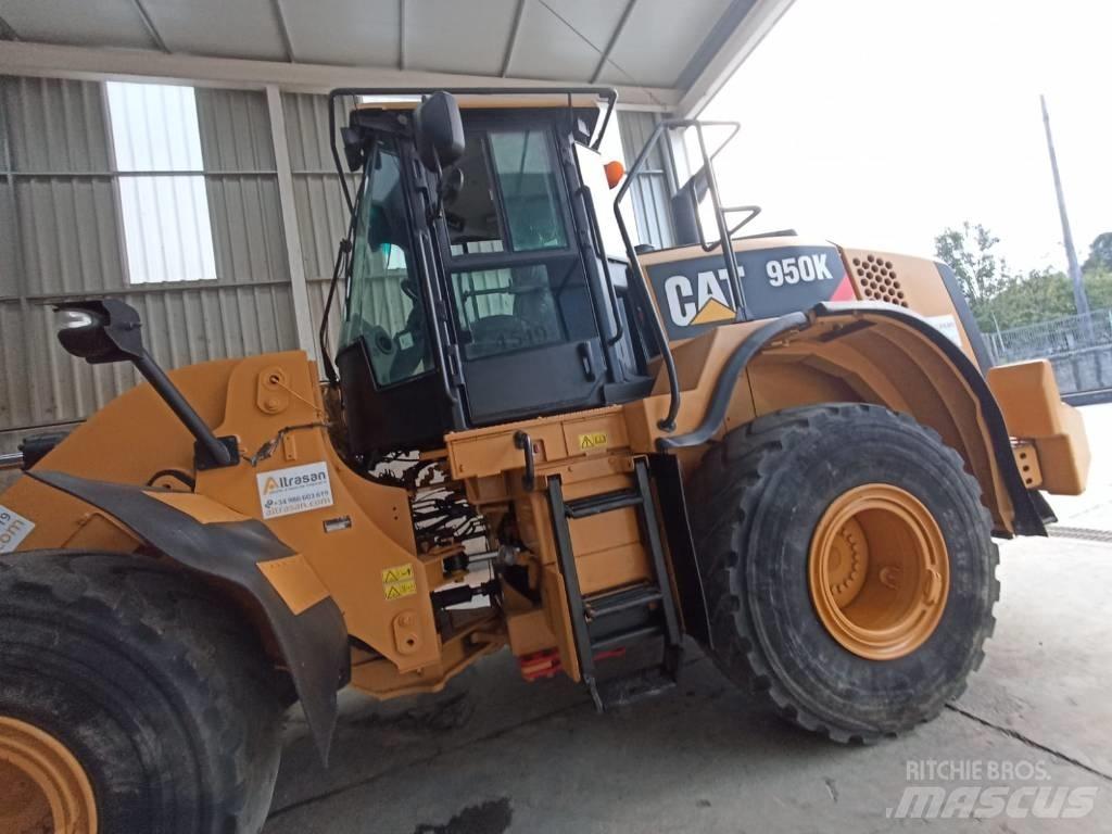 CAT 950 K Фронтальные погрузчики
