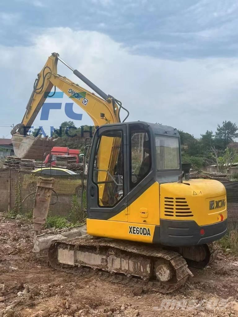 XCMG XE 60 DA Гусеничные экскаваторы