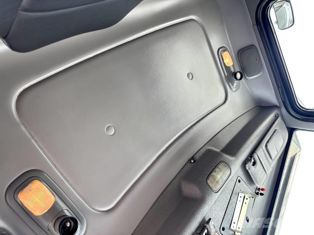 Peterbilt 388 Седельные тягачи