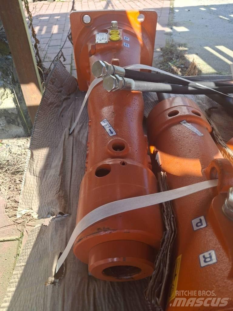 Tabe MT65 Гидромолоты
