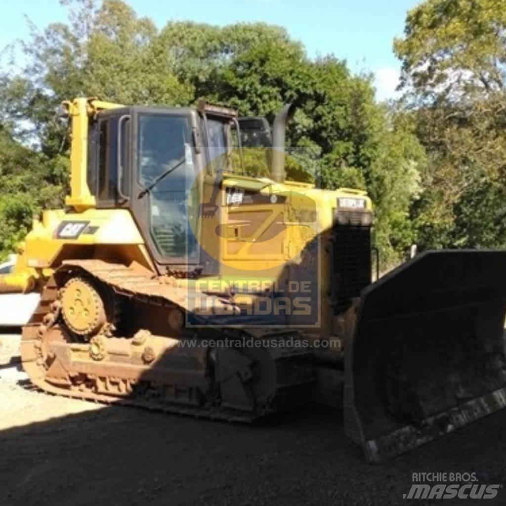 CAT D 6 N XL Гусеничные бульдозеры