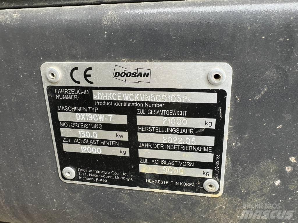 Doosan DX 190 W-7 Колёсные экскаваторы