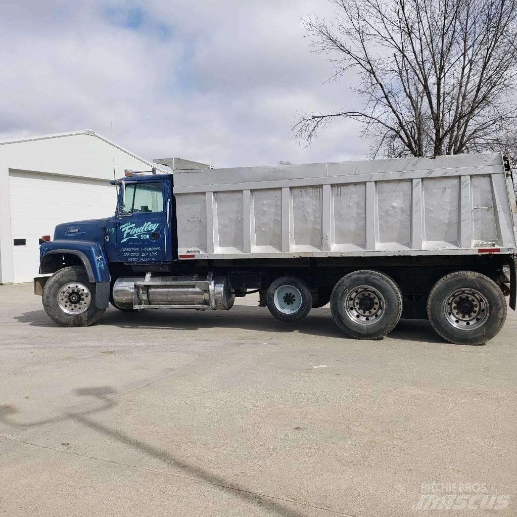Ford L 9000 Грузовики-Самосвалы