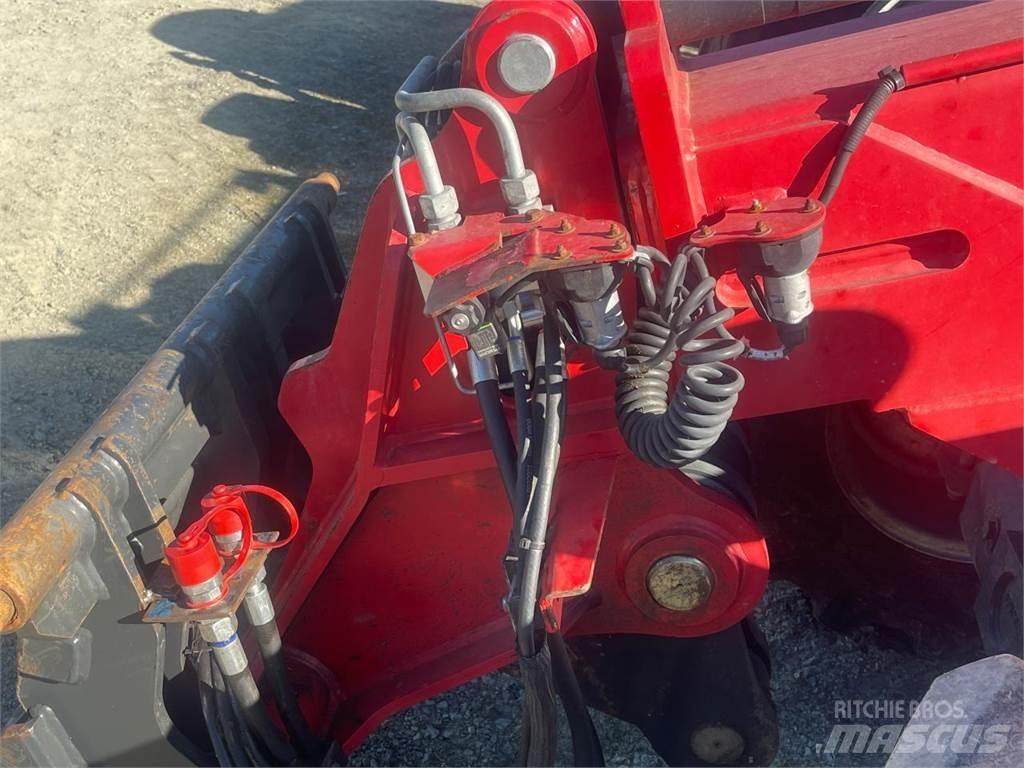 Schäffer T 6680 Малые погрузчики
