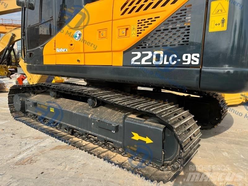 Hyundai R220LC-9S Гусеничные экскаваторы
