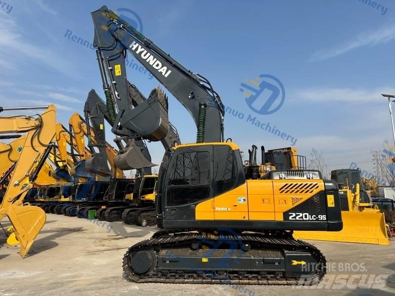 Hyundai R220LC-9S Гусеничные экскаваторы