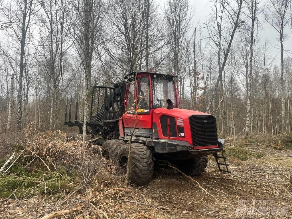 Komatsu 875 Форвардеры