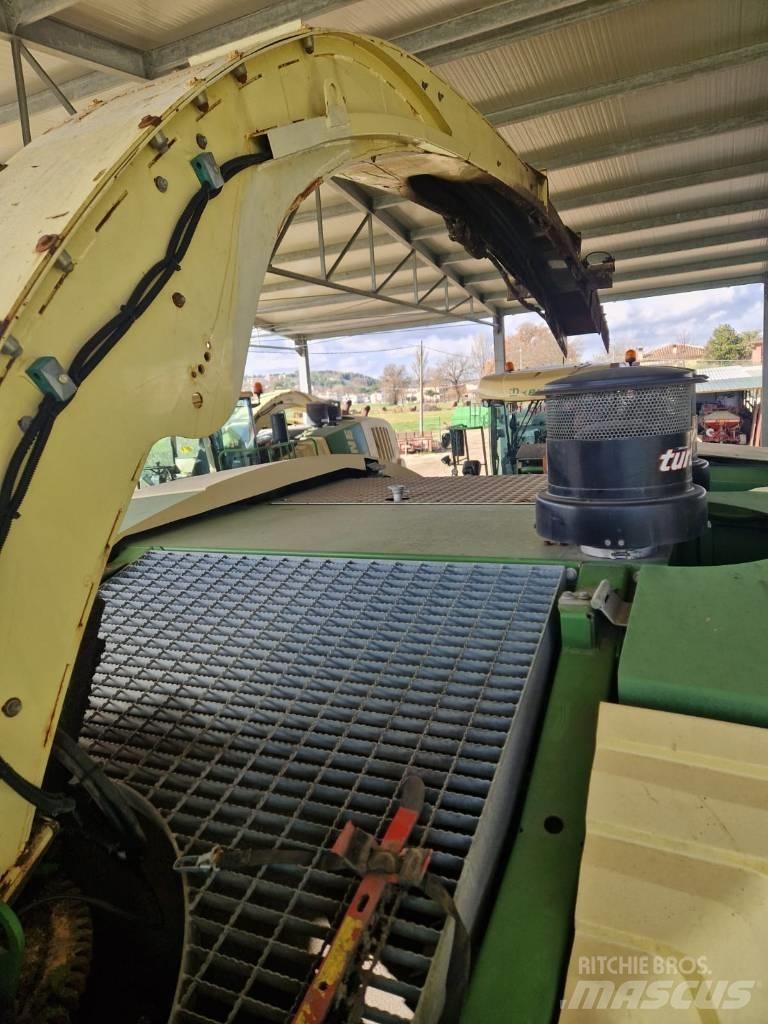 Krone Big X 800 Самоходные кормоуборочные комбайны