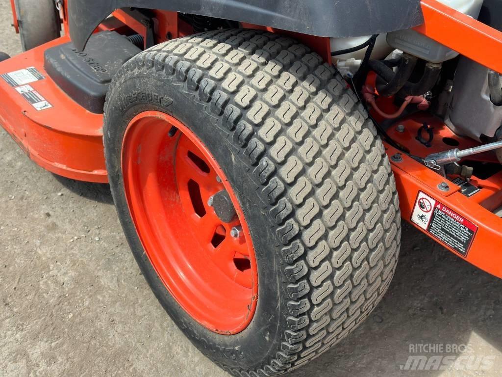 Kubota Z121S Zero turn косилки