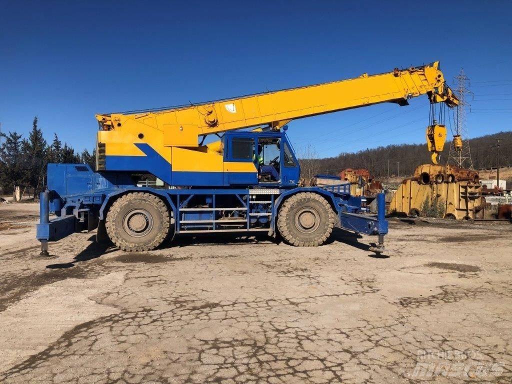 Kobelco RK 450 Автокраны вездеходы