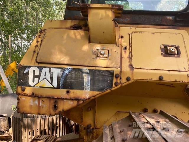 CAT D4H Гусеничные бульдозеры