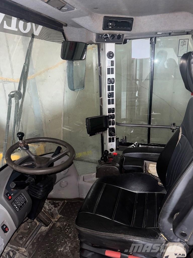 Volvo L110F Фронтальные погрузчики