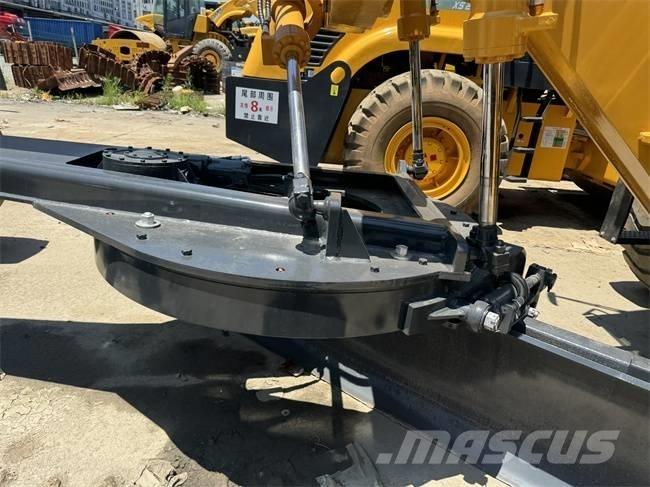 XCMG GR 180 Грейдеры