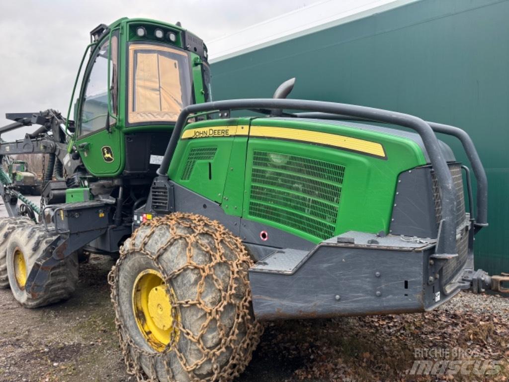 John Deere 1070G Харвестеры
