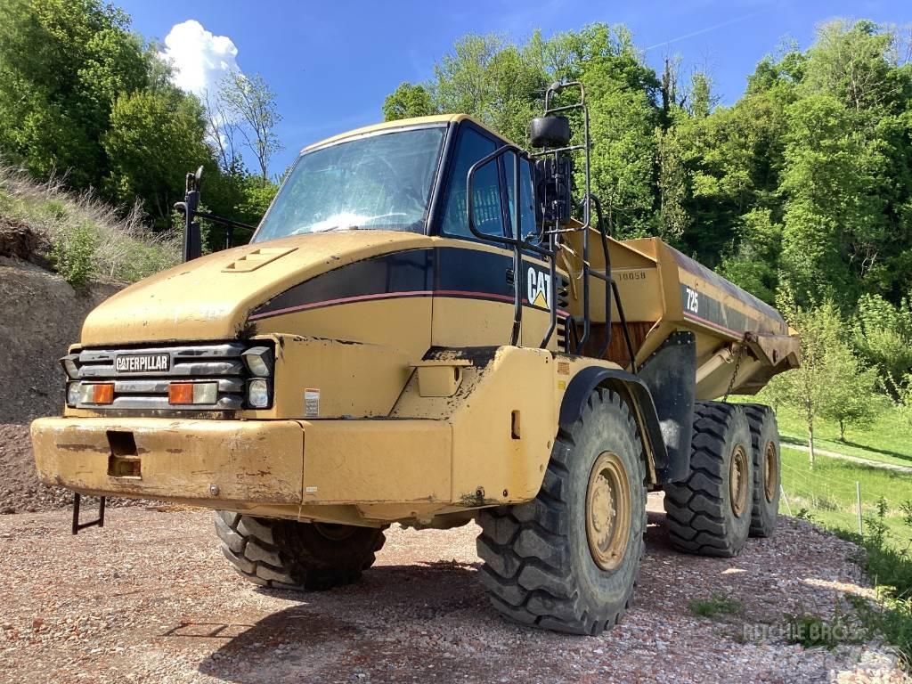 CAT 725 Шарнирно-сочленённые самосвалы