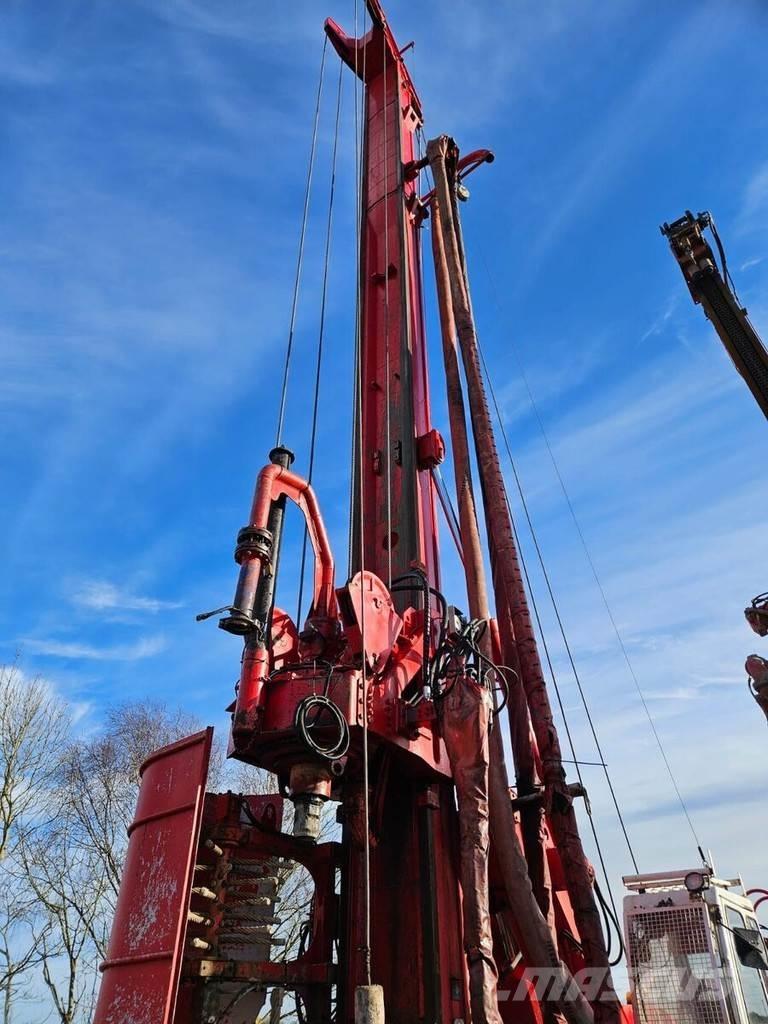 Soilmec R312 /200 Гусеничные буровые установки