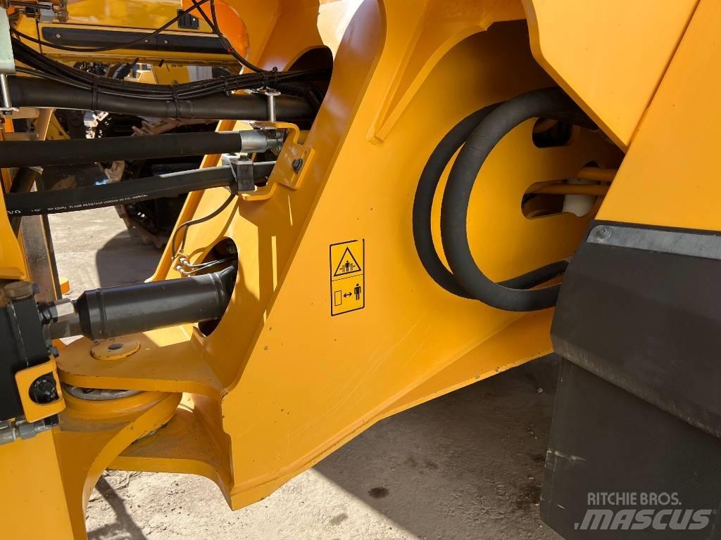 Volvo L180H Фронтальные погрузчики
