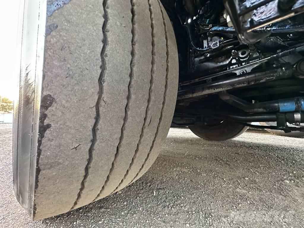 Autocar WX64 Мусоровозы